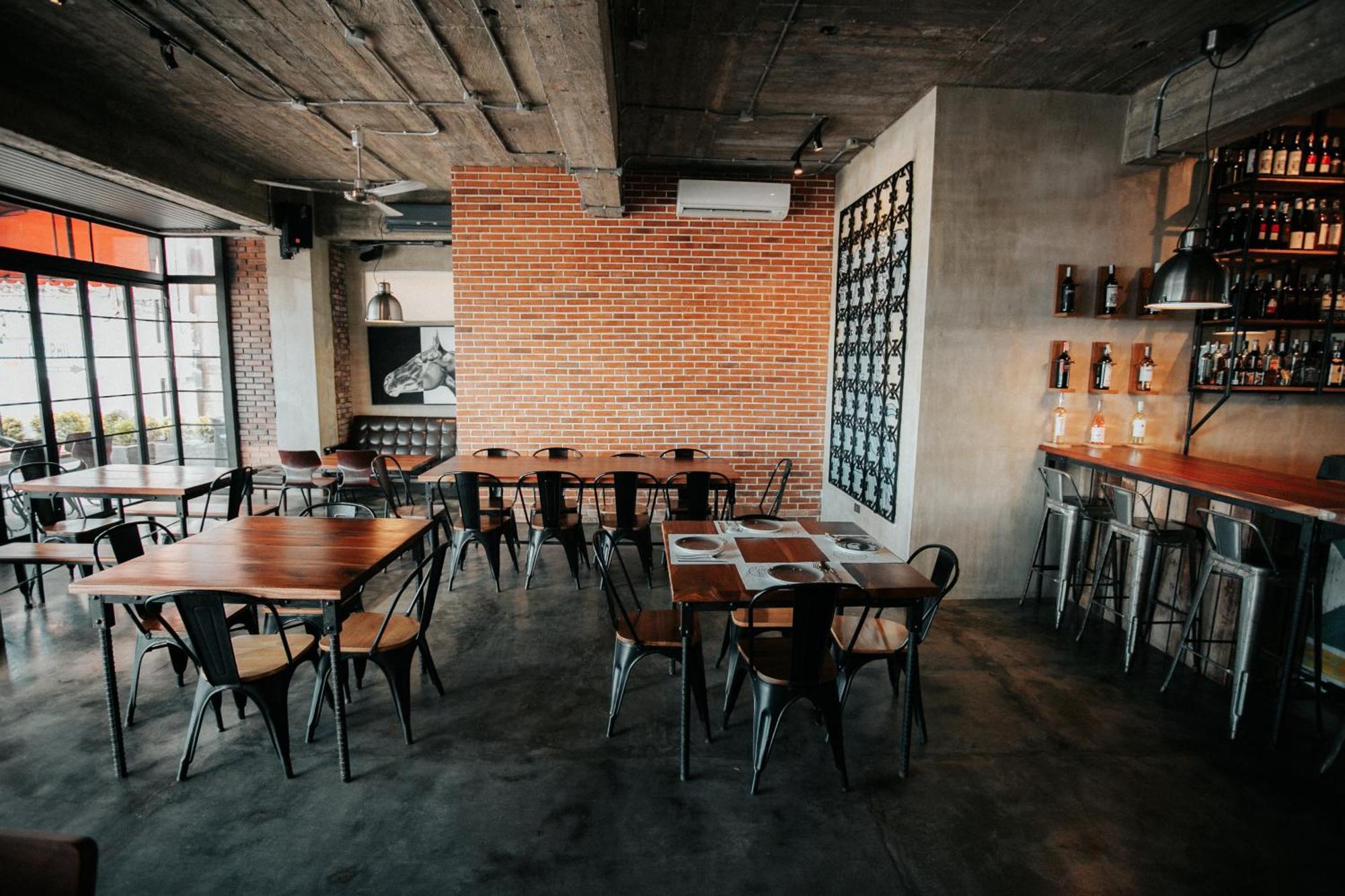 The Bricks Hotel Dumaguete City Eksteriør bilde